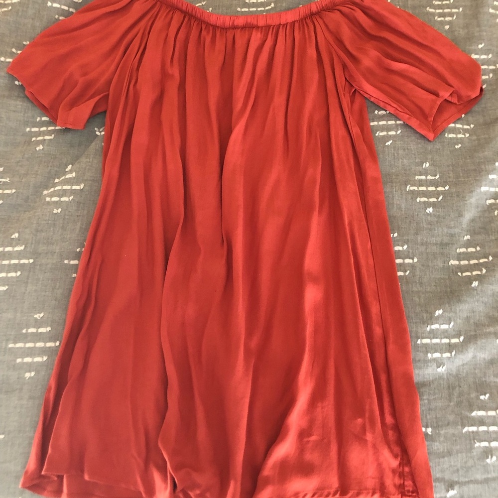 Open Shoulder Dress - Picture 2 of 2